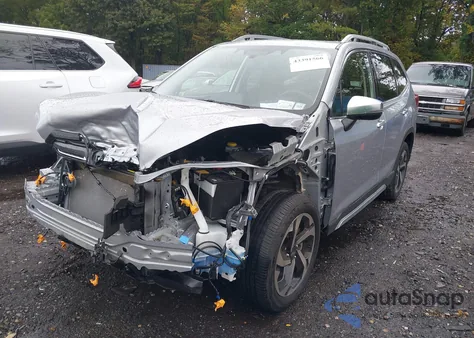 2023 Subaru Forester Touring из США, поврежденный, VIN JF2SKARC3PH512404